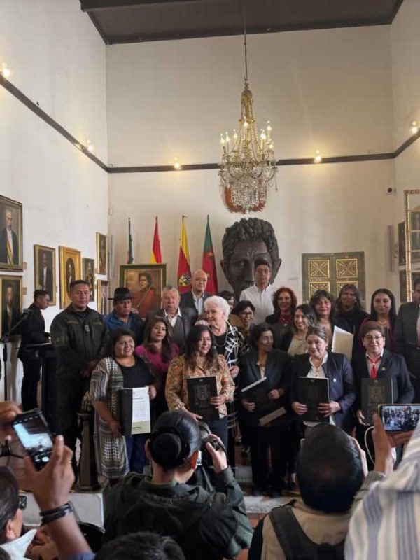 reconocimiento Caf brigada parlamentaria2